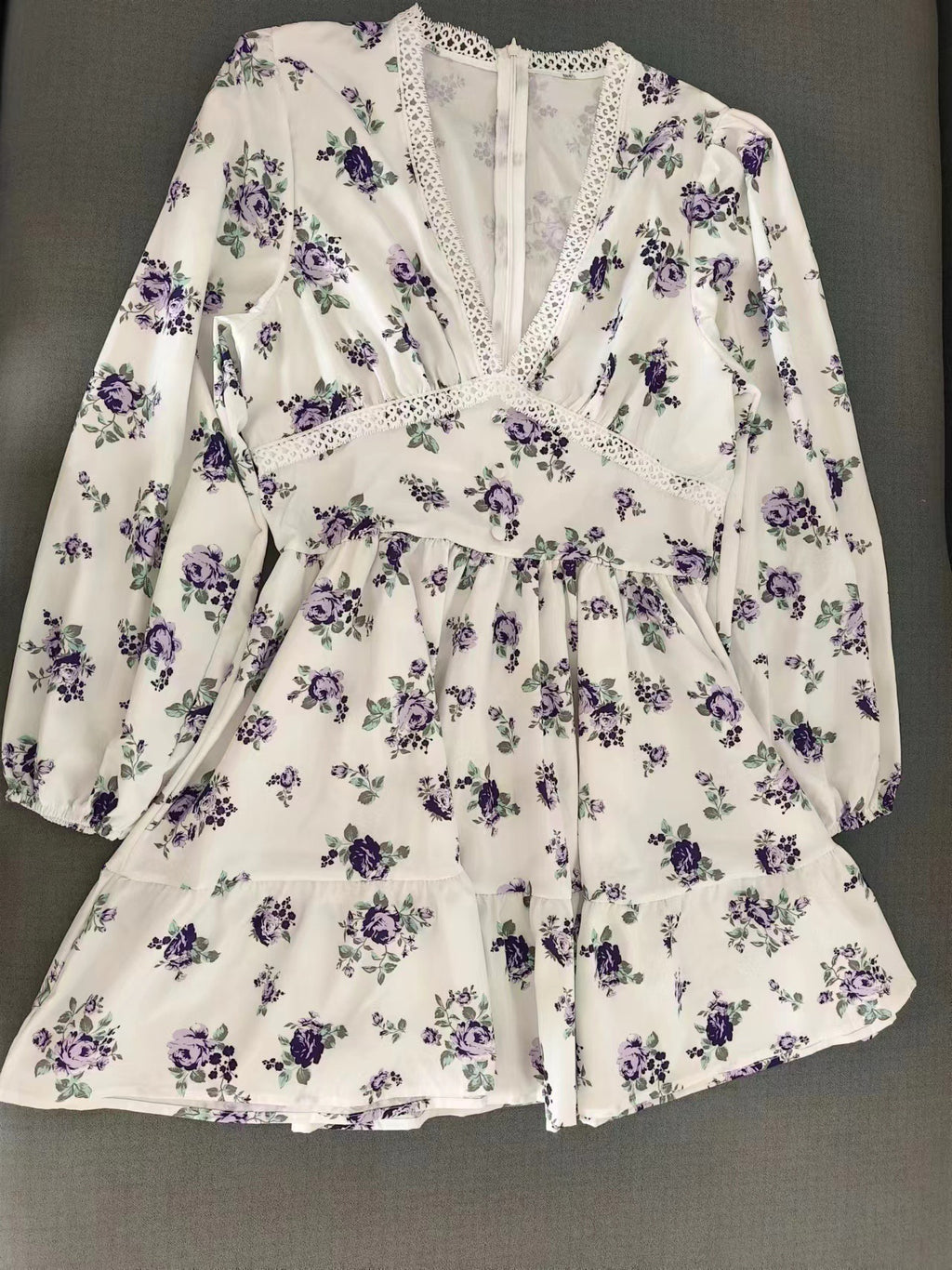 Women's V-Neck Lace Trim Floral Mini Dress — Romantic Puff Sleeve Tiered Ruffle Skirt Short Dress, Sweet Boho Floral Party Dress S–XXXL in 9 Prints