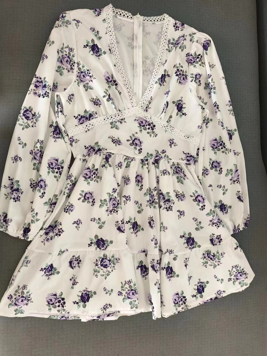 Women's V-Neck Lace Trim Floral Mini Dress — Romantic Puff Sleeve Tiered Ruffle Skirt Short Dress, Sweet Boho Floral Party Dress S–XXXL in 9 Prints